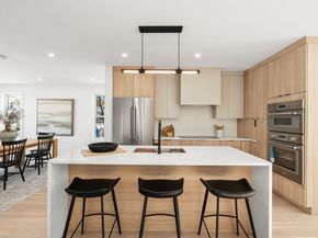 298 Cabot 298, Newton MA 02460