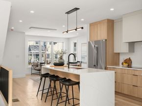 298 Cabot 298, Newton MA 02460