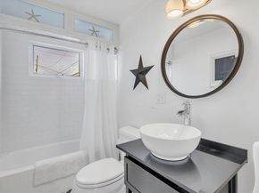 87 Fort Point Rd, Weymouth MA 02191