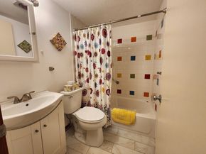 51 Melrose St 1A, Melrose MA 02176