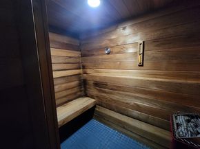 51 Melrose St 1A, Melrose MA 02176