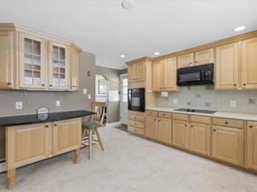 130 Braemoor Rd, Brockton MA 02301