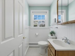 130 Braemoor Rd, Brockton MA 02301