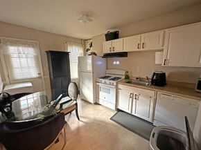 76 Belden St, Boston MA 02125