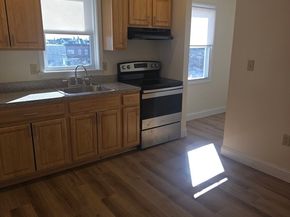 23-25 East Chestnut, Brockton MA 02301