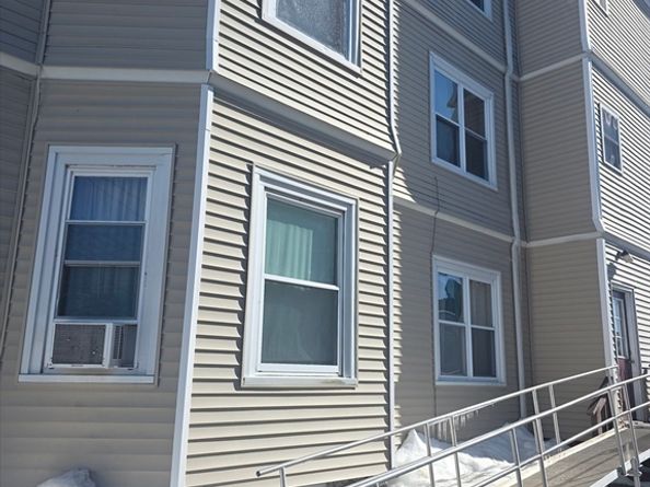 23-25 East Chestnut, Brockton MA 02301