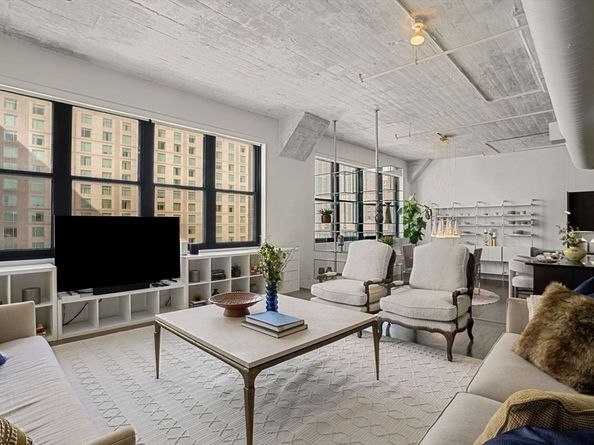 437 D St 7F, Boston MA 02210