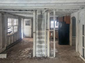 71 Charlton St, Oxford MA 01540