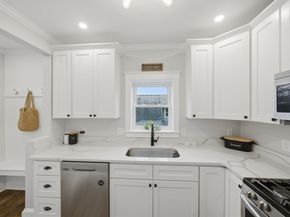 24 Prescott St 3, Boston MA 02136