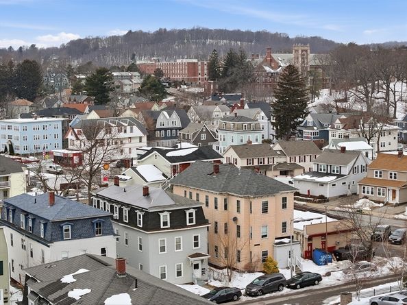 15 Goulding St, Worcester MA 01609
