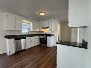 44 Reservoir St 52, Brockton MA 02302