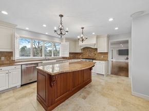 8 Shockley Drive, Lakeville MA 02347
