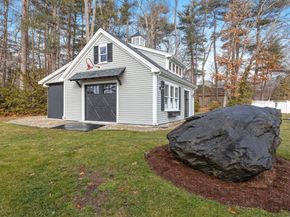8 Shockley Drive, Lakeville MA 02347