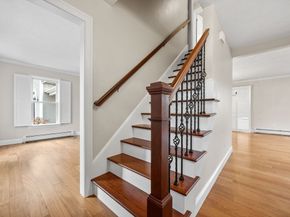 8 Shockley Drive, Lakeville MA 02347