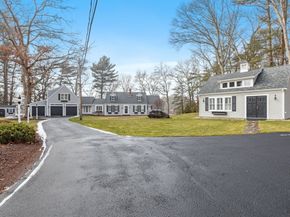 8 Shockley Drive, Lakeville MA 02347