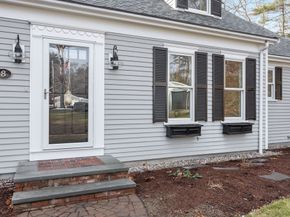 8 Shockley Drive, Lakeville MA 02347