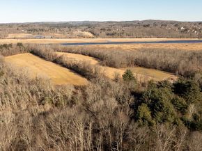 28 Long Hill Rd, Brookfield MA 01506