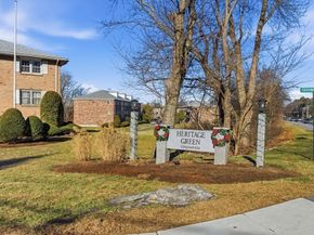 78 Edgelawn Avenue 8, North Andover MA 01845