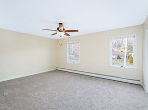 306 Rumonoski Dr, Northbridge MA 01534
