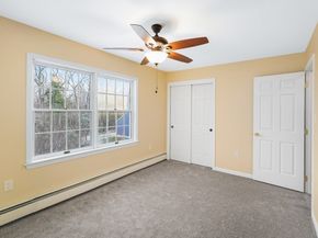 306 Rumonoski Dr, Northbridge MA 01534