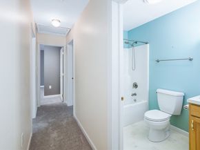 306 Rumonoski Dr, Northbridge MA 01534