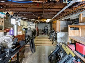 8 Peck Ave, Plymouth MA 02360