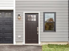 10 Windsor Street B, Worcester MA 01605