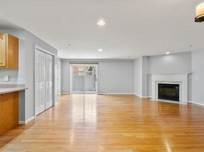 7 Conant Rd 33, Winchester MA 01890