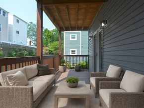 69 Falcon St 2, Boston MA 02128