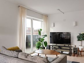 14 Concord Ave 624, Cambridge MA 02138