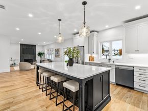 6 Callahan Drive, Woburn MA 01801