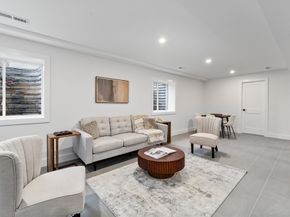 6 Callahan Drive, Woburn MA 01801