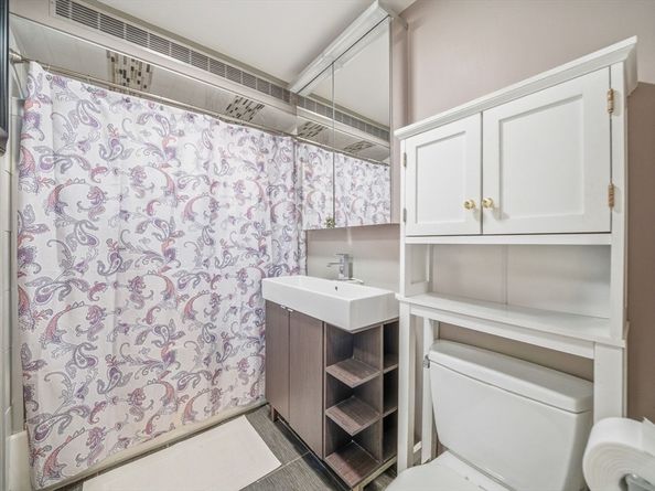 502 Oak 9, Brockton MA 02301