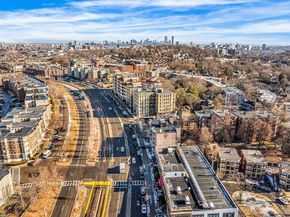 100 Lanark Rd 8, Boston MA 02135