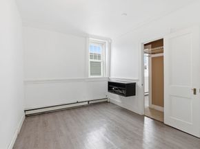 8 Laurel St, Whitman MA 02382