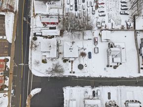 8 Laurel St, Whitman MA 02382