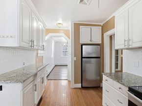 8 Laurel St, Whitman MA 02382