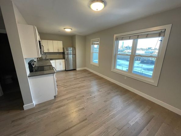 543 Dorchester Ave 5, Boston MA 02127