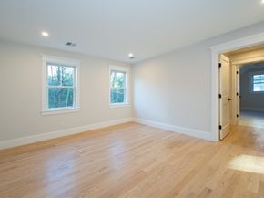 6 Briar Ln, Natick MA 01760