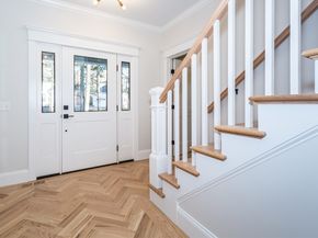 6 Briar Ln, Natick MA 01760