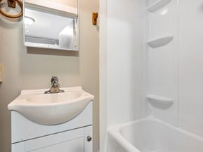 14-24 C St 20, Northbridge MA 01588