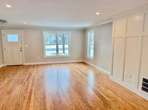 13 Barracks Road 13, Hudson MA 01749