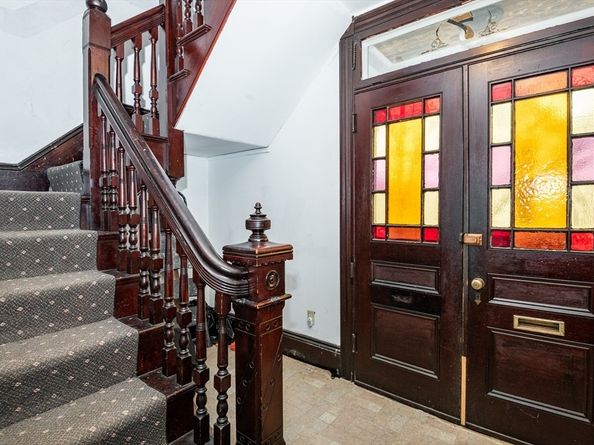 7 Forrester St, Salem MA 01970