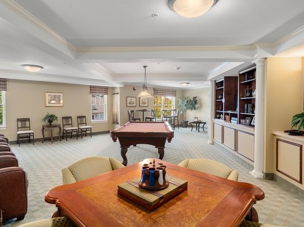 7 Crescent Way 105, Sturbridge MA 01518