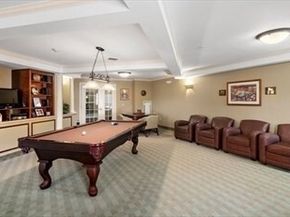 7 Crescent Way 105, Sturbridge MA 01518