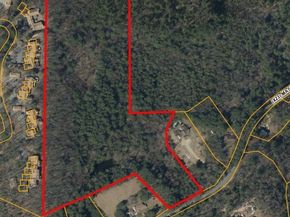 30 Mashapaug  Road, Sturbridge MA 01566