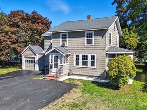 21 Gates Ave, Hudson MA 01749