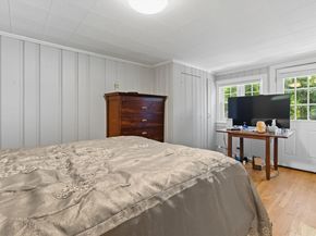 21 Gates Ave, Hudson MA 01749