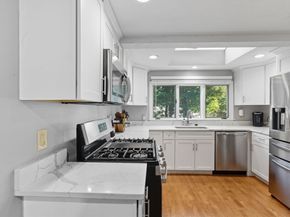 21 Gates Ave, Hudson MA 01749