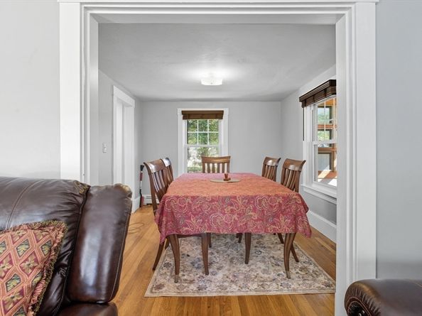 21 Gates Ave, Hudson MA 01749